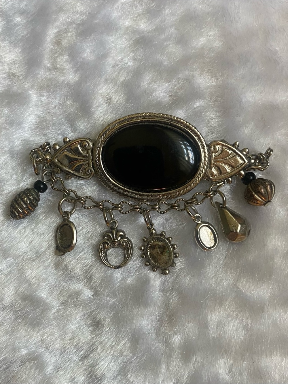 🍀VTG Black Onyx Stone Dangle Charm Brooch